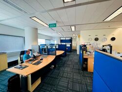 Gateway East (D7), Office #551829601